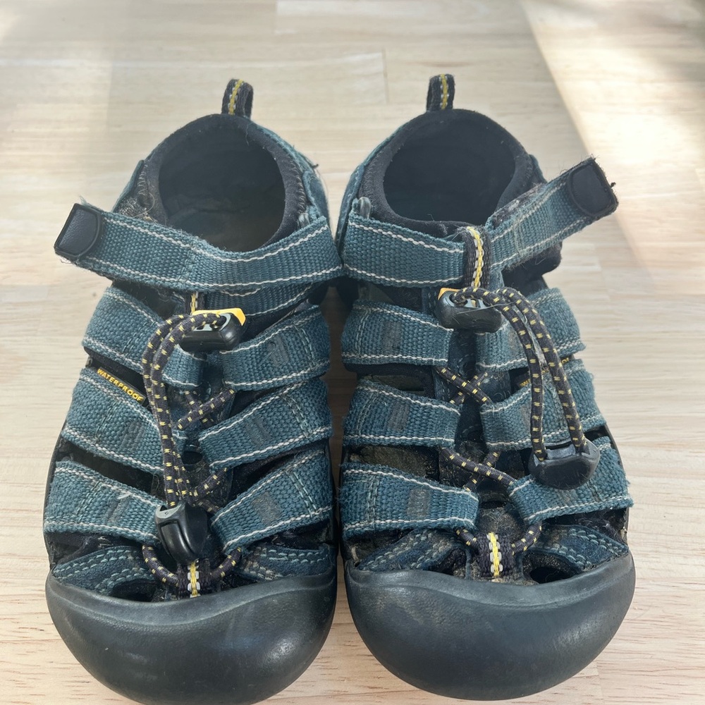 Keen Outdoor Adventure Sandals Size 13